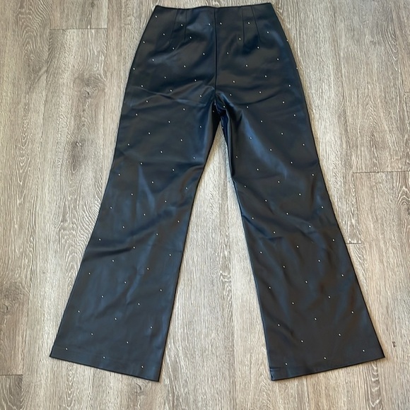 New nwt MNG mango Black Flared Pants with Studded Detail size 10 faux leather - Picture 7 of 7